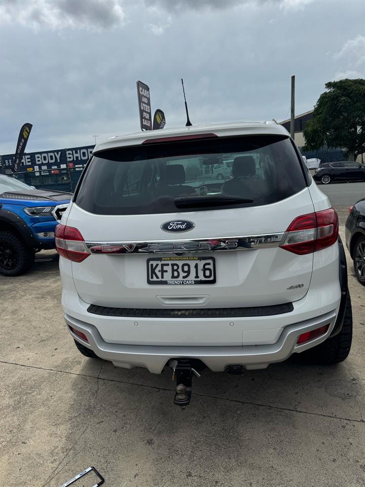 2016 Ford EVEREST