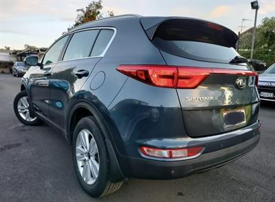 2018 Kia SPORTAGE - Thumbnail