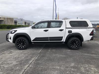 2019 Toyota Hilux - Thumbnail