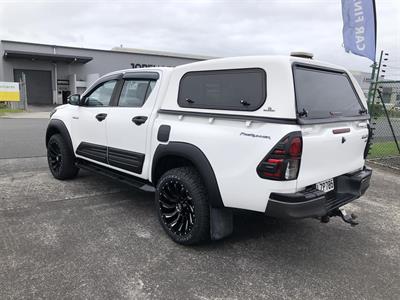 2019 Toyota Hilux - Thumbnail