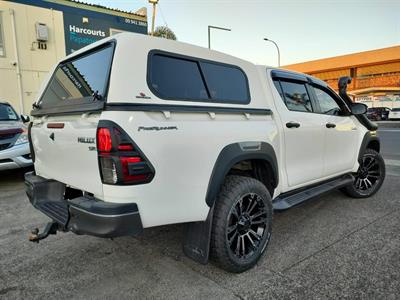 2018 Toyota Hilux - Thumbnail